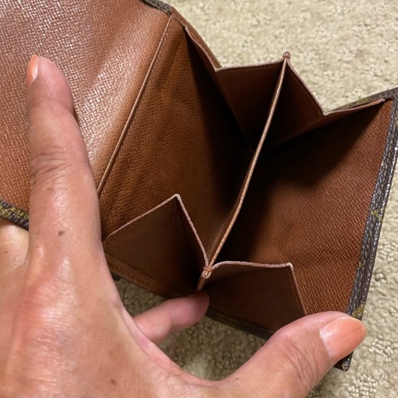 Louis Vuitton LV monogram wallet - Picture 7 of 7